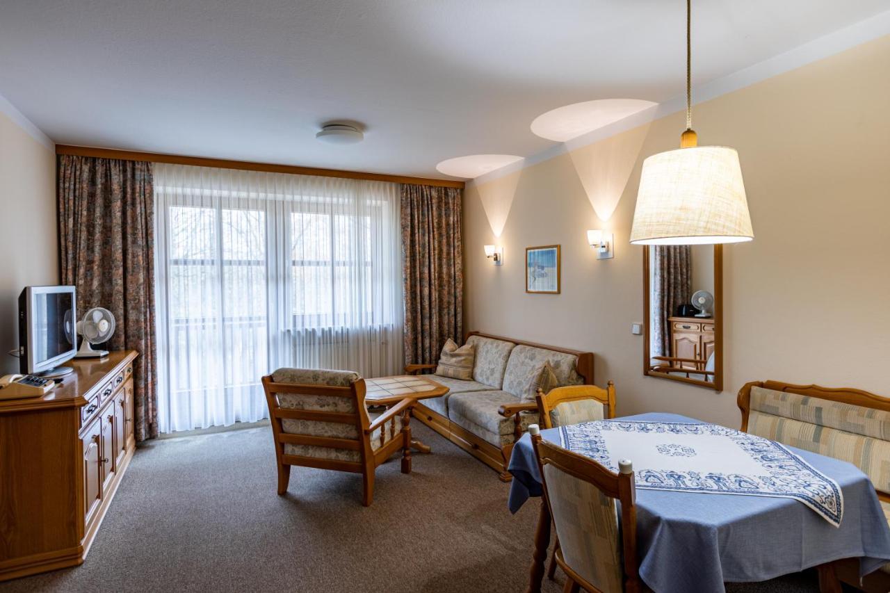 Aparthotel Appartementhaus Kastanie 3*